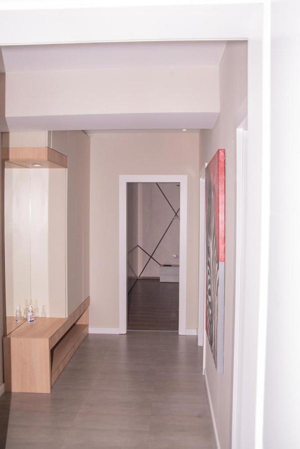 Anda Apartment Mamaia Luaran gambar